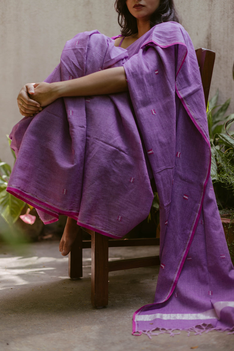 Traditional lavender Jamdani cotton saree handcrafted by artisans